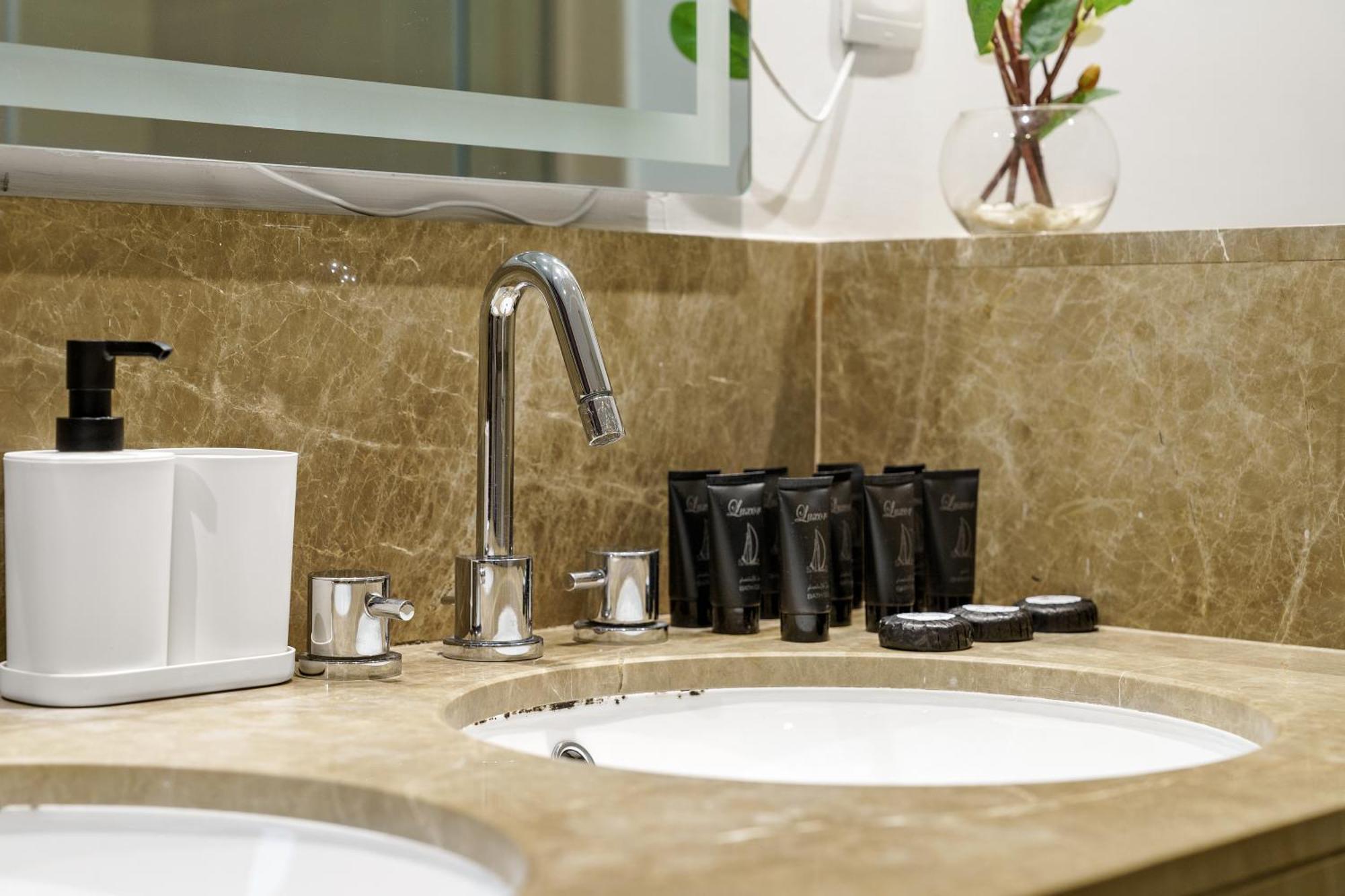 New! Luxury 3Bedroom With Spectacular Burj Views Downtown Dubai Bagian luar foto